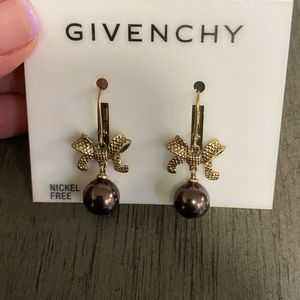 New Givenchy Bow Tie Earrings